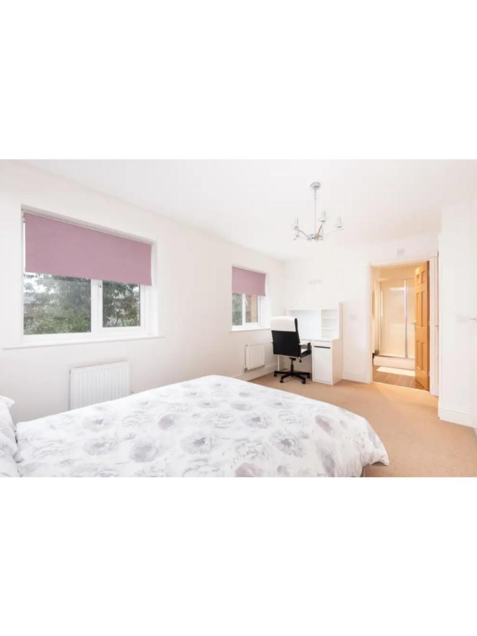 Spacious And Modern Townhouse I Pass The Keys York Exterior photo